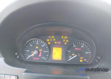 2015 Mercedes-Benz Sprinter 2500 High Roof из США, поврежденный, VIN WD3PE8DB8FP124943